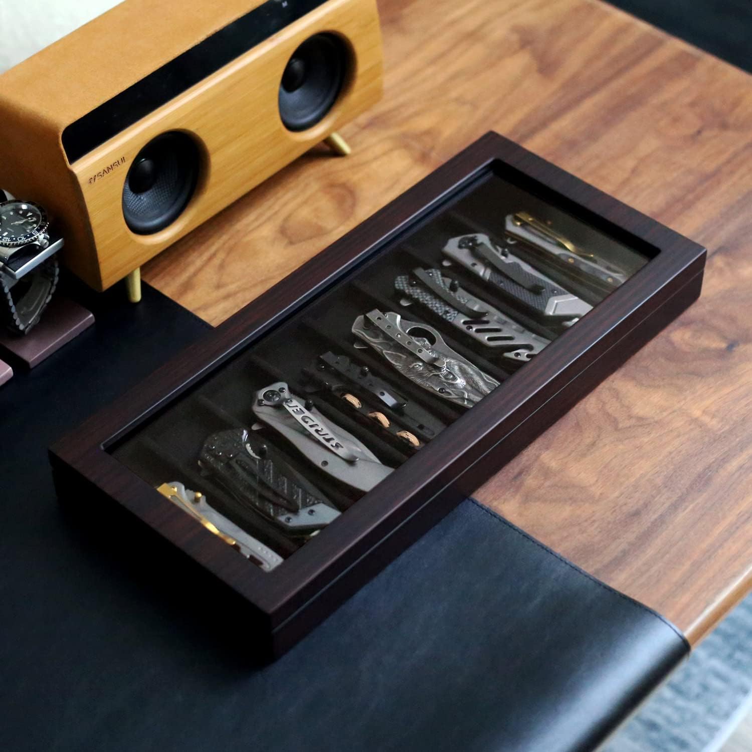 Besforu 8 Pocket Knife Display Case Organizer with Glass Window