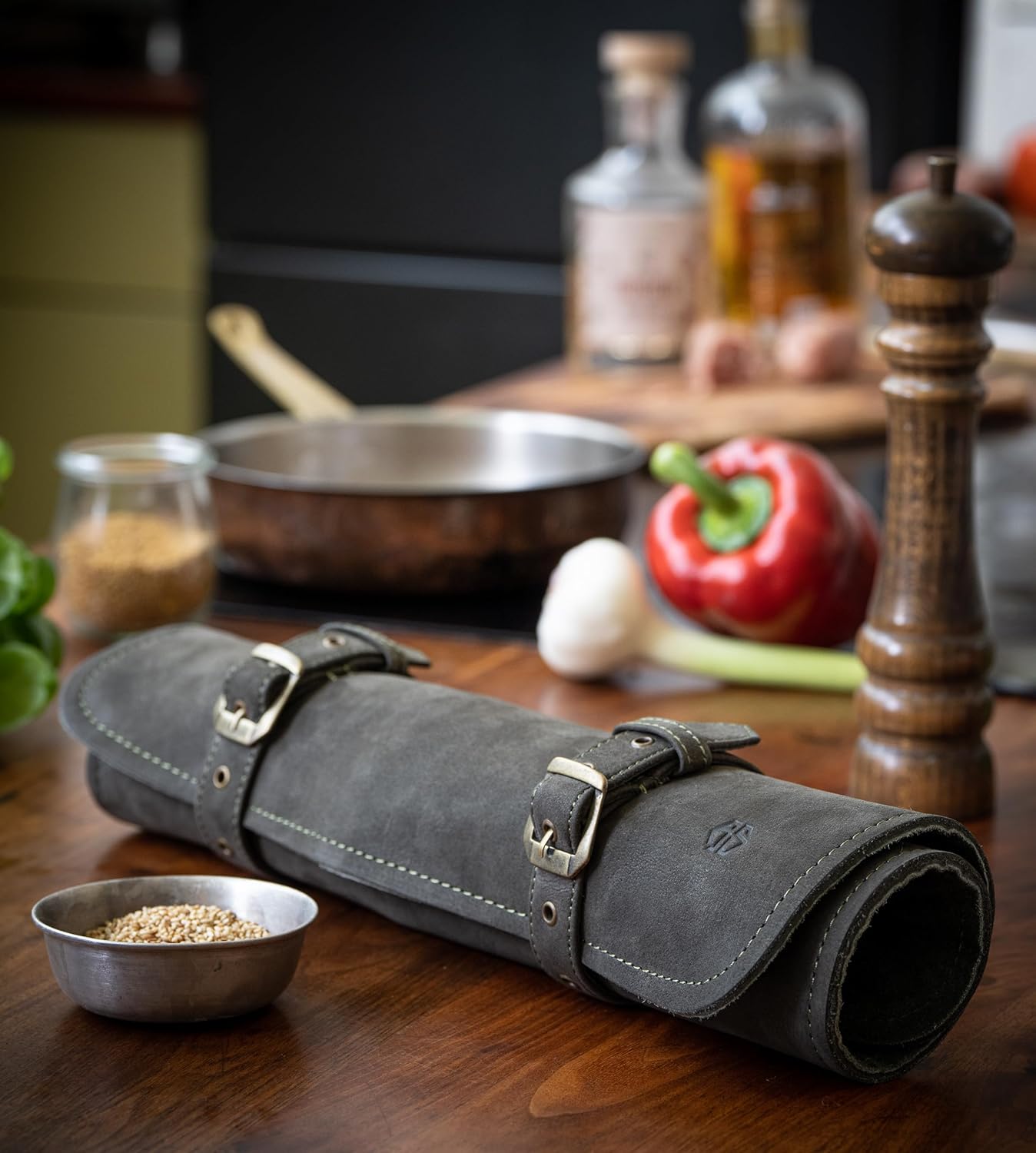 Angus Stoke Knife Roll Bag 7 Slots Leather Case