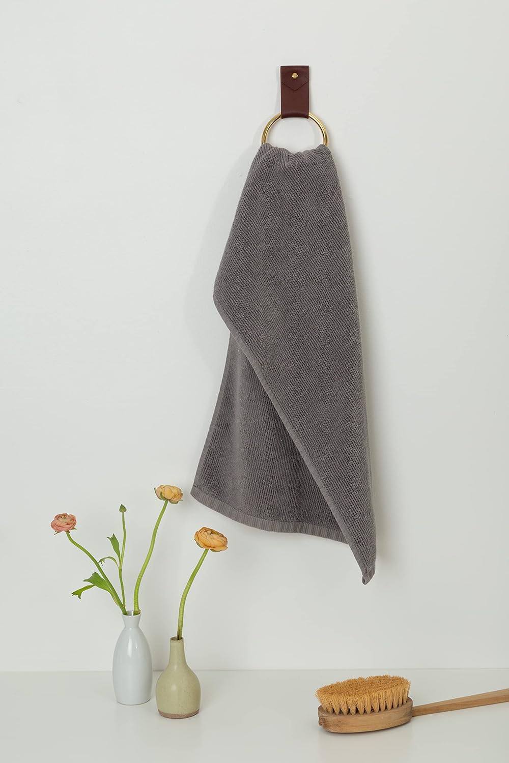 KEYAIIRA Small Wide Leather Wall Hook Minimalist Towel Ring 1
