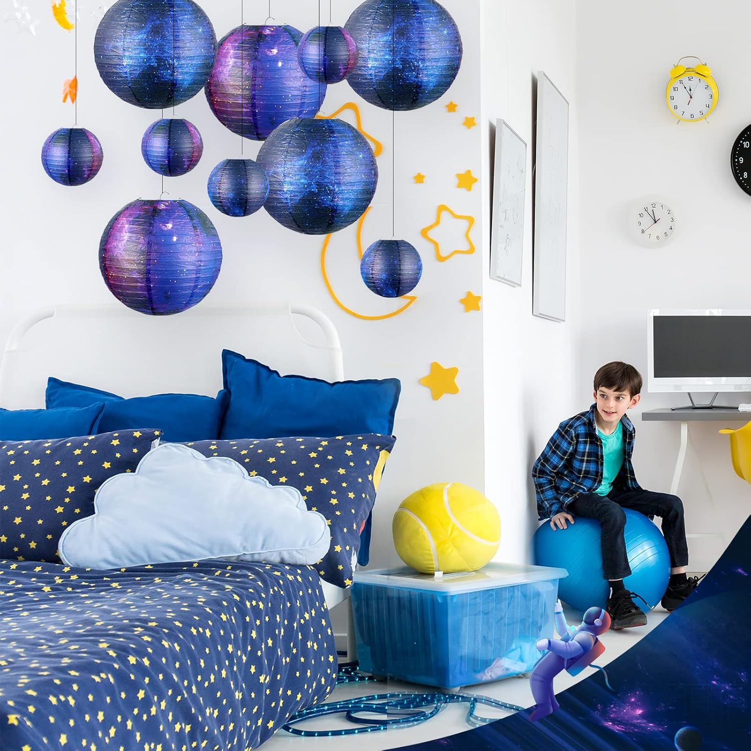 Hortsun Galaxy Print Paper Lanterns 20 Pack